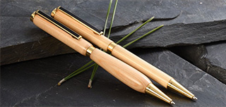 小豆島のオリーブや天然松を使ったオリジナルボールペン