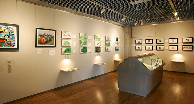 ここは、創作絵本原画の展示室。